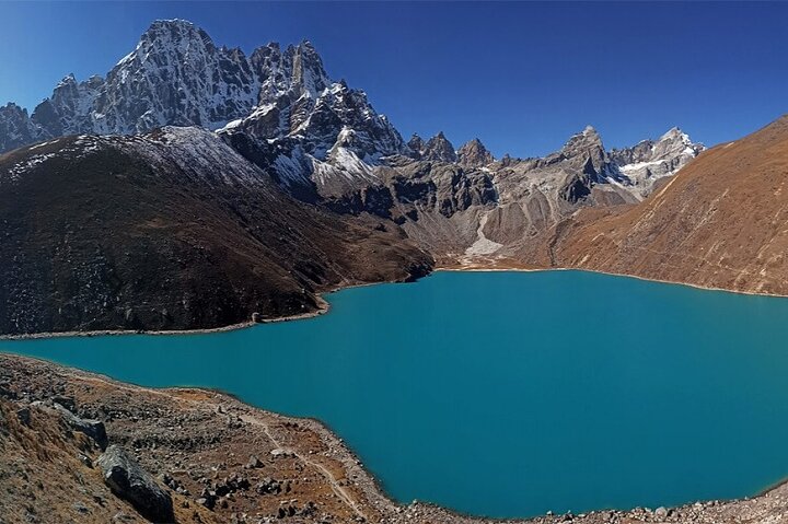 15 Days Everest Base Camp 3 Passes Trek from Lukla