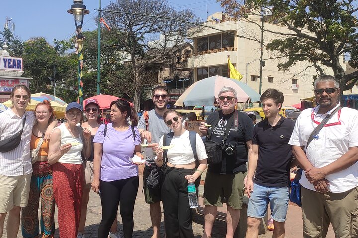 Mysore Palace + Jaganmohana Art Gallery + Devaraja Market = Mysore Heritage Walk