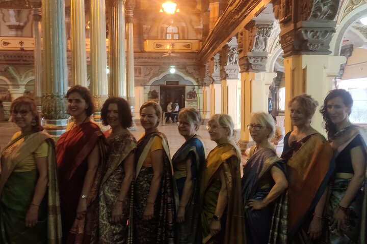 Mysore Palace + Jaganmohana Art Gallery + Devaraja Market = Mysore Heritage Walk