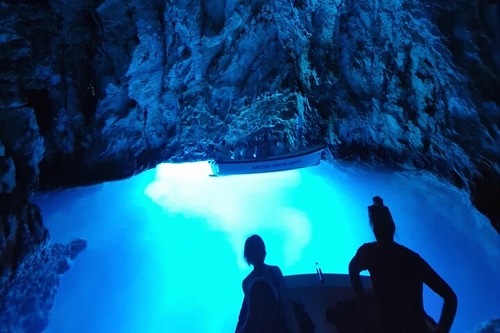 BLUE CAVE & 5 islands tour from Hvar