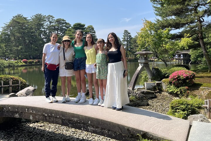 Kanazawa Full Day Tour (Private Guide)