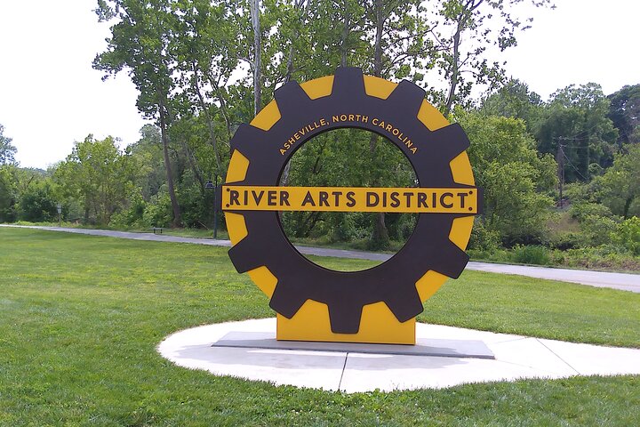 Guided Asheville E-bike Tour of River Arts, Mountains and Murals