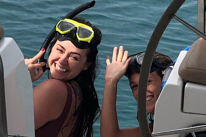 Mykonos Sail Cruise to Rhenia, Guided Tour of Delos, Lunch&Drinks