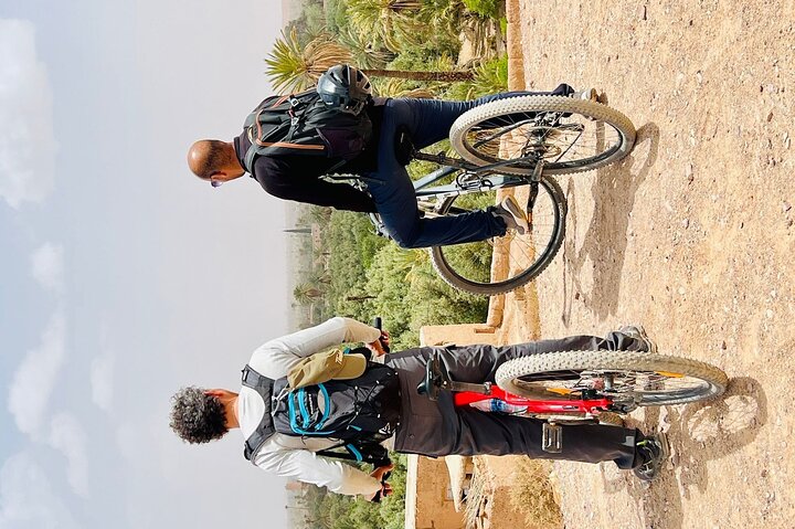 Private half-day mountain bike tour discover Palmeraie Skoura
