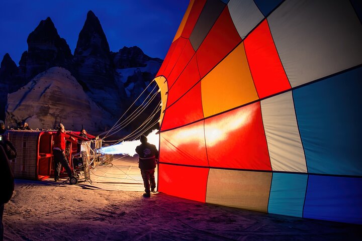 Hot Air Balloon Ride at Sunrise in Goreme, Cappadocia