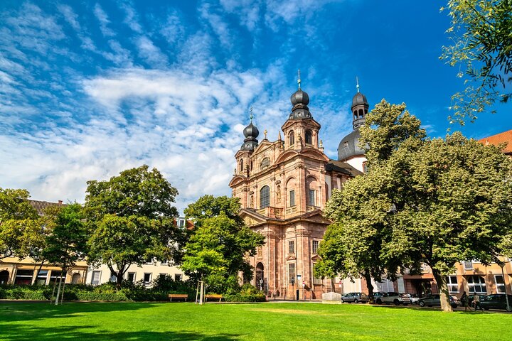 Self-guided scavenger hunt and city game in Mannheim