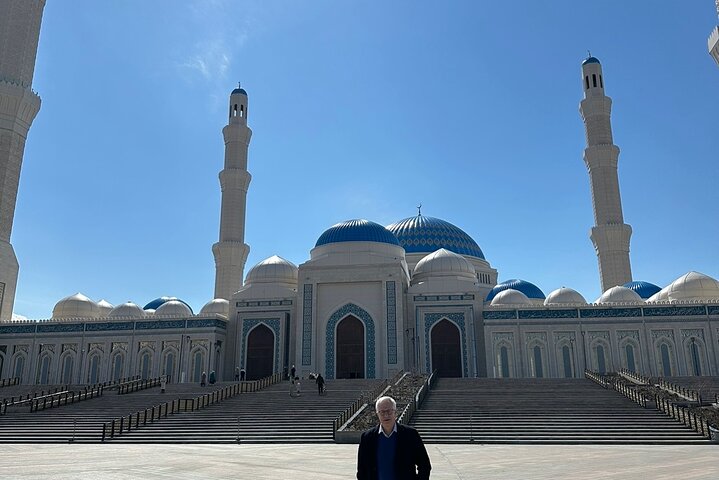 Private Half-Day City Tour of Astana in Comfort