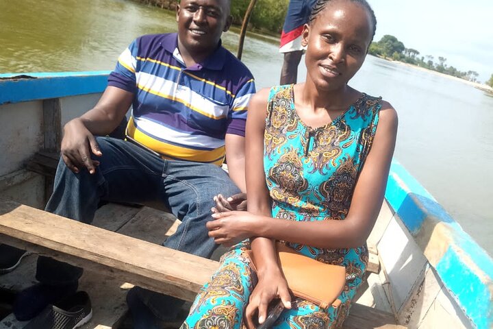 Kongo River Sunset Experience in Canoe