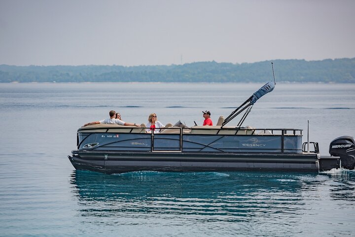 Guided Private Pontoon Charter (4 yrs & up)