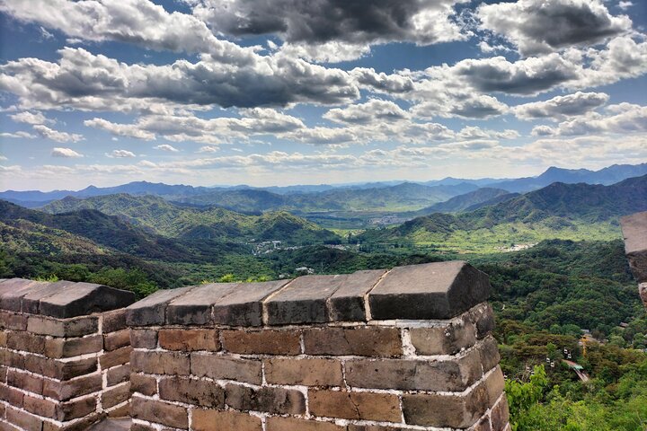All-Inclusive Day Tour: Mutianyu Great Wall and Summer Palace