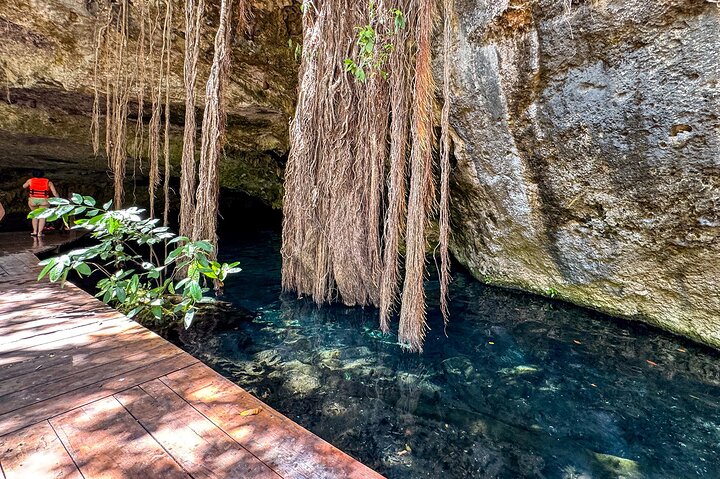 Tulum & Coba with Cenote, Cave Exploration, Lunch & Tastings