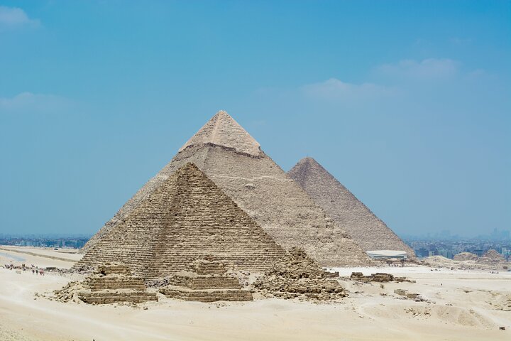 From El-Sokhna Port: Giza Pyramids and Museum, Private Day Tour.