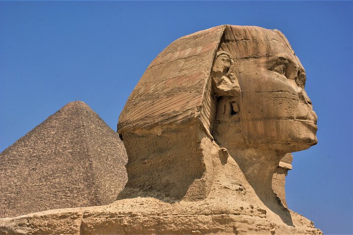 From El-Sokhna Port: Giza Pyramids and Museum, Private Day Tour.