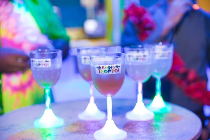 4-Hour Rarotonga Going Troppo Nightlife Tour