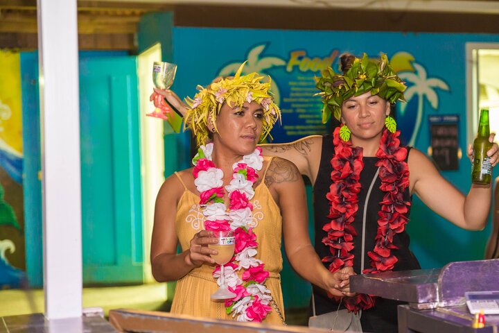 4-Hour Rarotonga Going Troppo Nightlife Tour