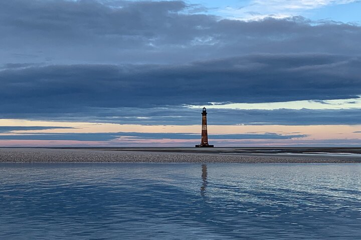 Private Charleston Sunset & Dolphin Cruise