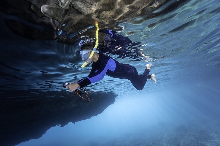 Kona Snorkel Tour: Captain Cook Reef Snorkel, Dolphin & Sea Caves