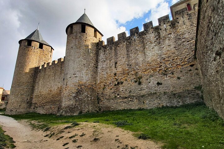 Carcassonne 's Medieval Walls: A Self-Guided Audio Tour