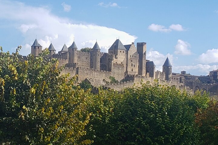Carcassonne 's Medieval Walls: A Self-Guided Audio Tour