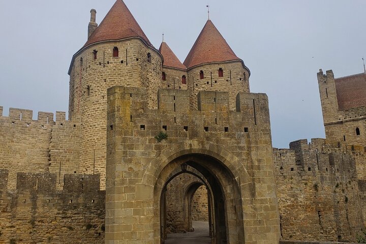 Carcassonne 's Medieval Walls: A Self-Guided Audio Tour