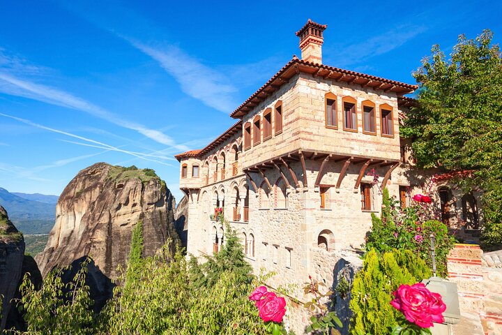 Meteora: Morning Half Day Sightseeing and Monasteries Tour