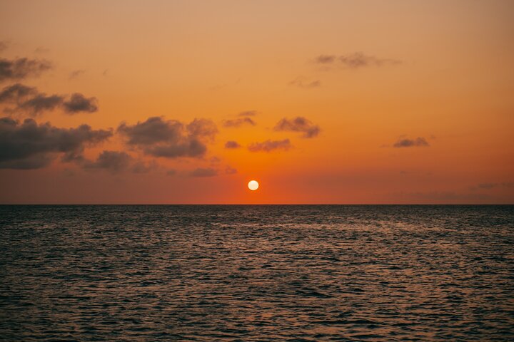 Aruba Sunset Catamaran Sail with Appetizers and Open Bar
