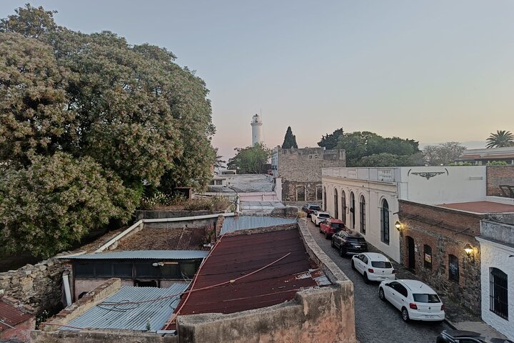 Walking tour around Colonia del Sacramento Old Town