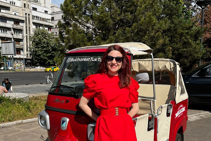 Bucharest Tuk Tuk city tour