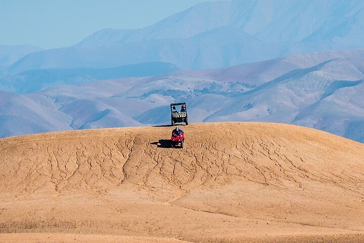 Agafay Desert - Quad camel and dinner show