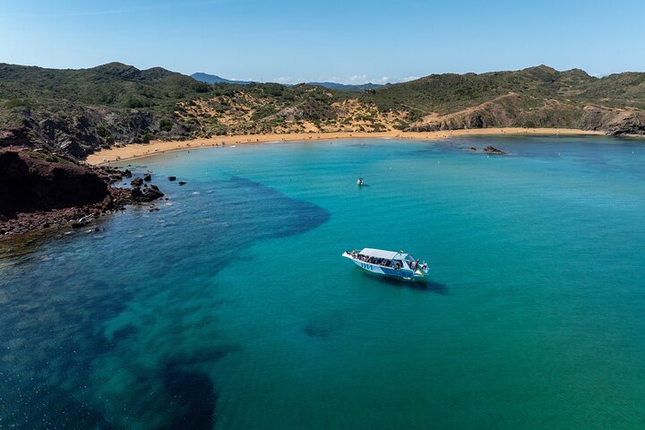 Boat trip through the coves of northern Menorca from Fornells
