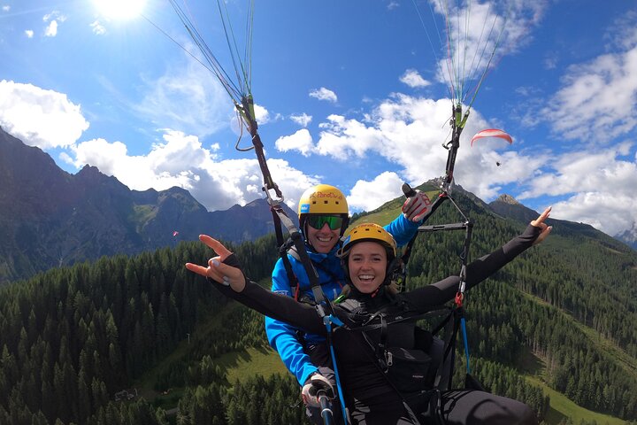 Paragliding Tandem with World Champion, Stubaital