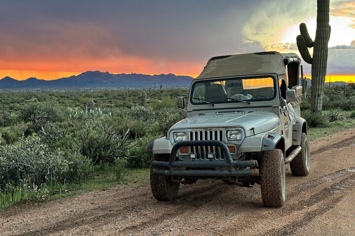 Sonoran Desert Jeep Tour at Sunset