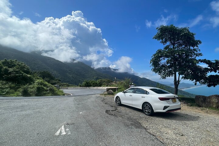Scenic trip from Hue to Hoi An via Hai Van pass by car