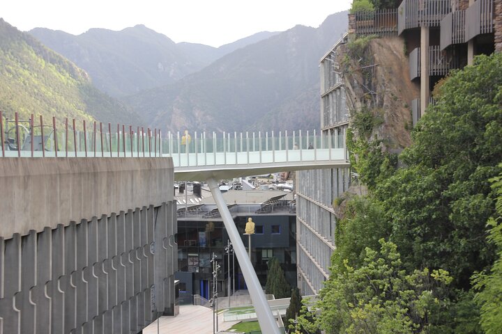 PRIVATE Tour Andorra la Vella: old town and commercial hub