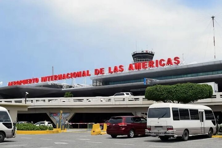 Private Transfer between Santo Domingo Airport and Punta Cana