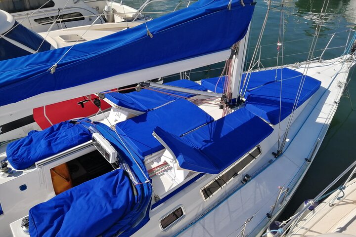 Mallorca Sailing Adventure with Snorkeling, Snacks & Drinks