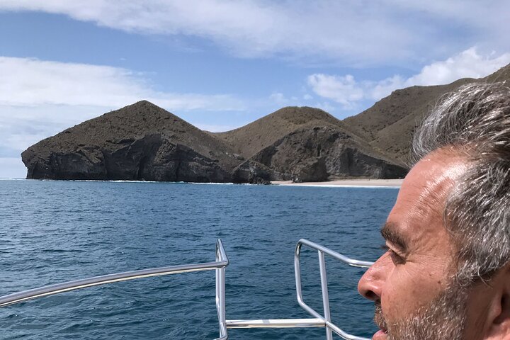 Cruise on the best beaches of Cabo de Gata