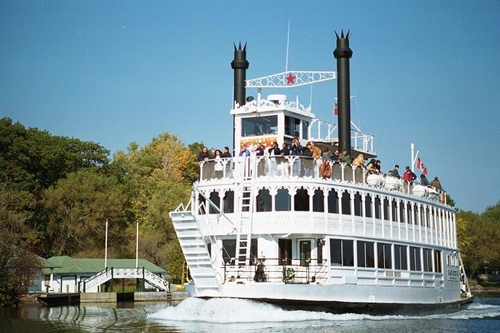 Heart of the 1000 Islands Sightseeing Cruise