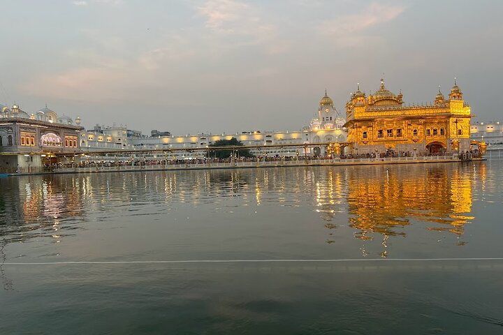 Private Amritsar Tour: Golden Temple, Jallianwala & Wagah Border
