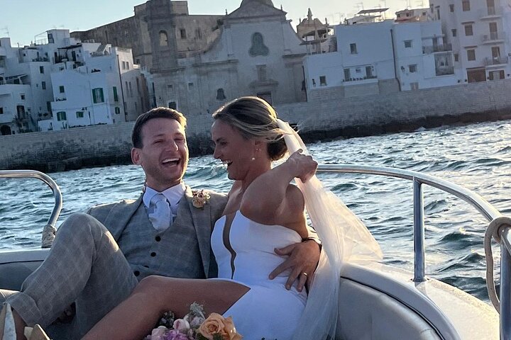 Boat tour from Monopoli to the caves of Polignano a Mare