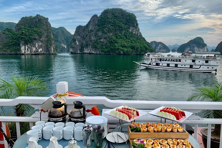 Halong Bay - Hera Cruise - All Inclusive Multi Days Tour