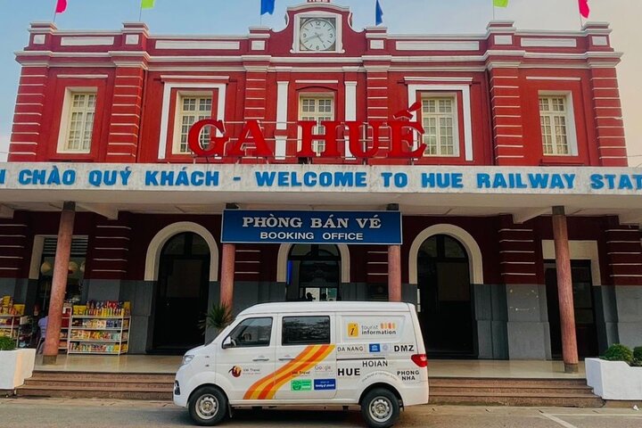Scenic Heritage Train Transfer: Hue to Da Nang or Da Nang to Hue