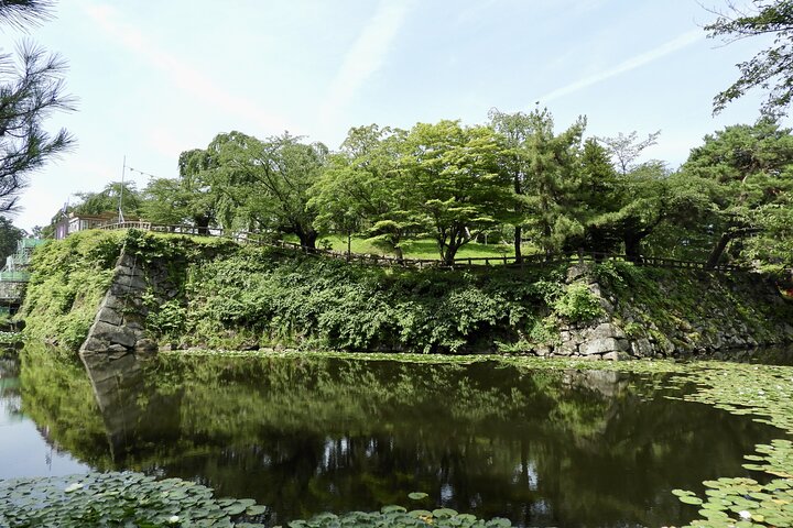 Private Tour of Aomori with Licensed Guide