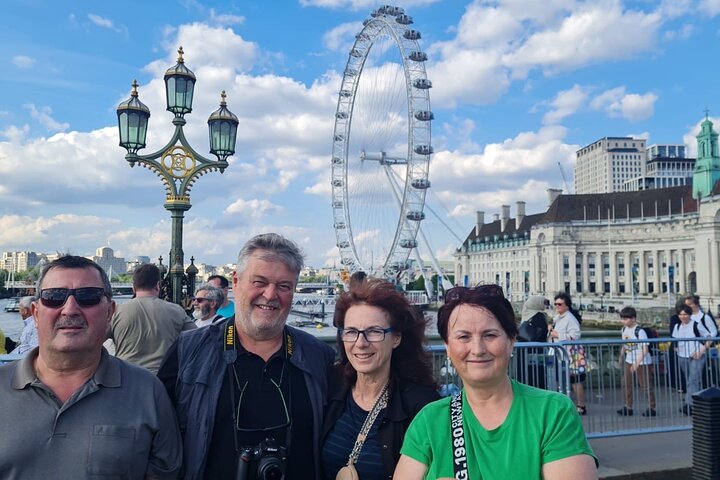 London Sightseeing Private Black Cab Tour with Hotel Pick Up