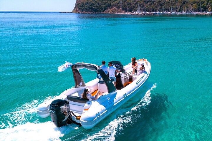 Cagliari Boat Tour with Sardatrips; Swim, Snorkeling, Sip & Snack