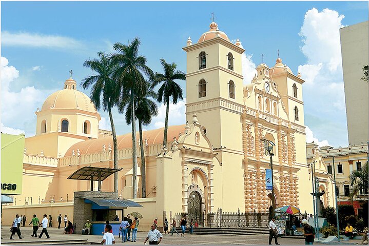 Tegucigalpa City Highlights & El Picacho National Park