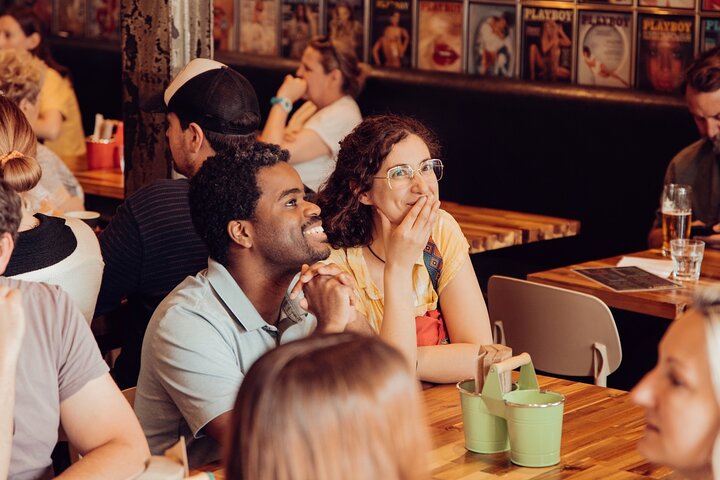Old Montreal Guided Food Tour with 6+ Local Delicacies Tastings