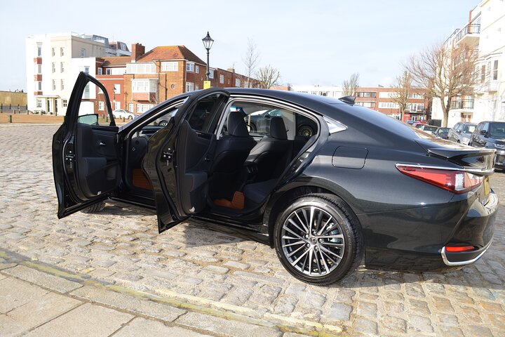 Portsmouth Private Transfer To or From London
