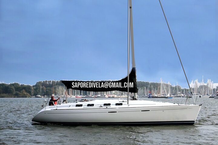 Sailing tour with PAG (AUDIOGUIDE) and typical Sardinian cuisine