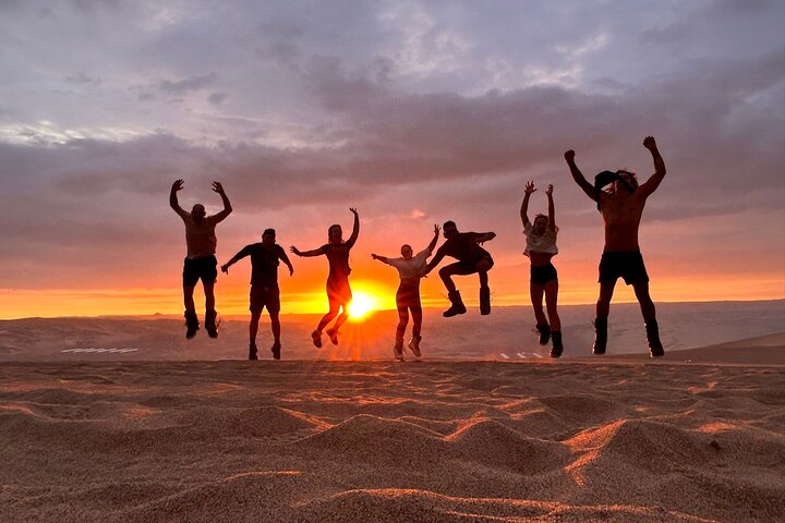 Paracas & Huacachina Day Trip from Lima with Sunset Experience